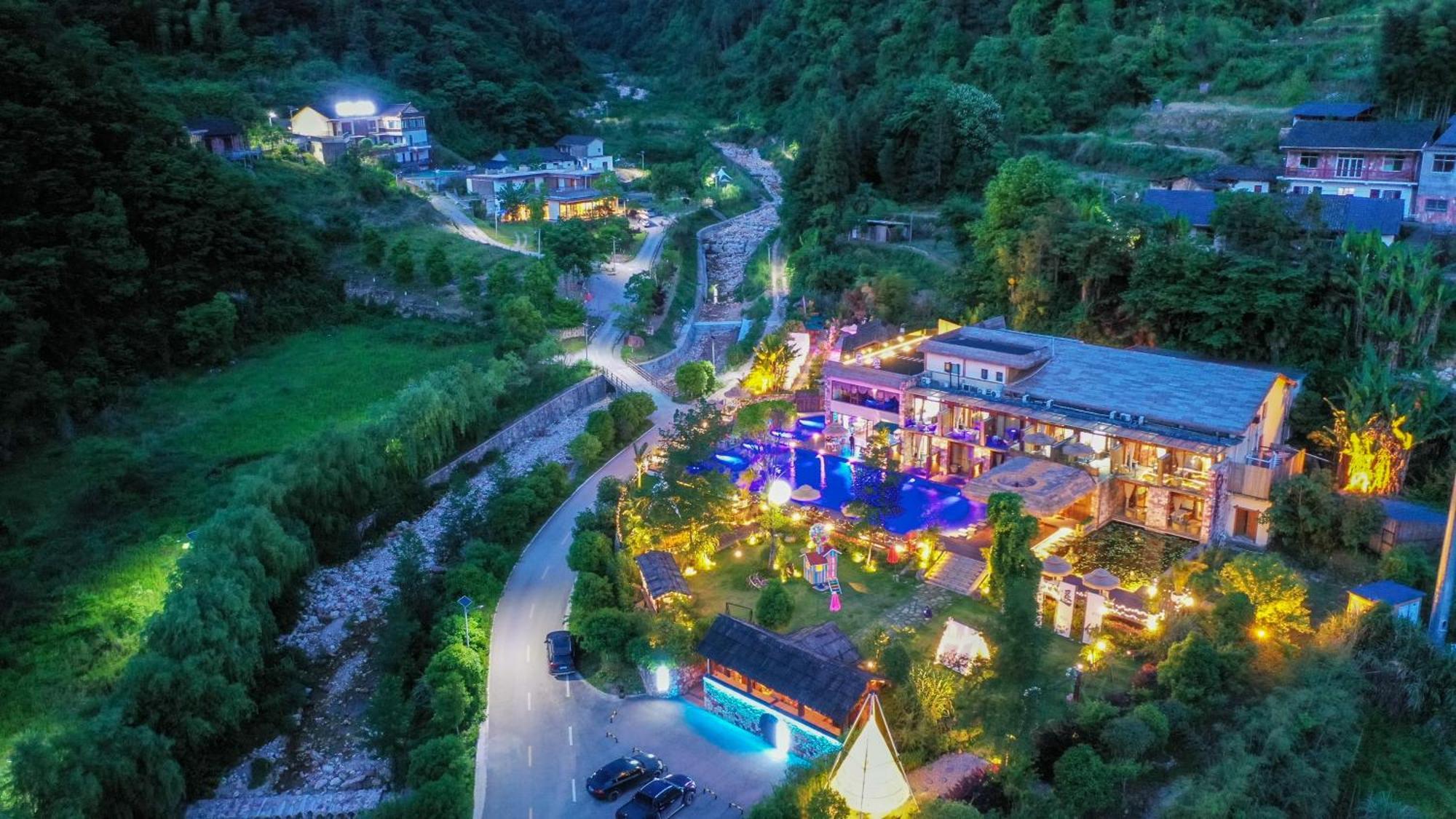 Pandora Vista Retreat Hotel Zhangjiajie Exterior photo